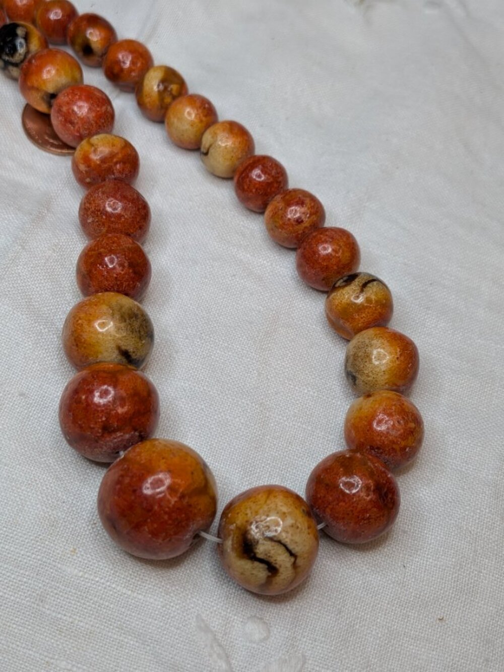 Vintage Graduated Apple Sponge Coral Necklace - Picture 4 of 6